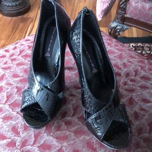 Women’s Crocodile Platform Heel/Pump (P-ZARA)